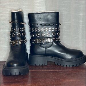 Azalea Wang Precision Black Hardware Embellished Booties Size 7.5